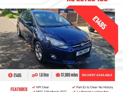 Usado Ford Focus Zetec 2012 Azul Utilitario