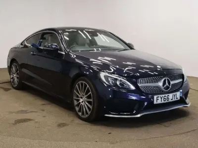 Begagnad Mercedes C250 AMG Line Premium Plus 204 HK (150 kW) 2016 Blå Sportkupé