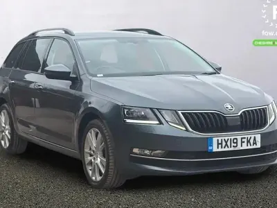Used Skoda Octavia SE L 190 HP (139 kW) 2019 Grey Estate