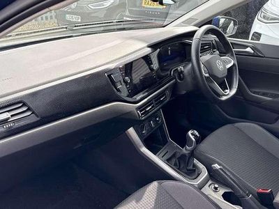 Used VW Polo Life 95 HP (69 kW) 2023 Reef blue metallic Hatchback