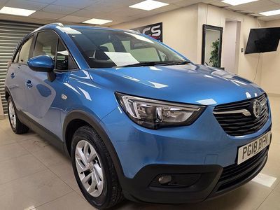 Second-hand Vauxhall Crossland X 81 CP (59 kW) 2018 Albastru SUV