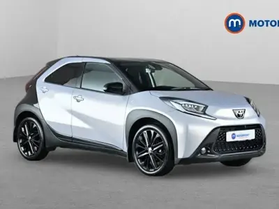 Used Toyota Aygo X Edition 72 HP (52 kW) 2025 Silver SUV