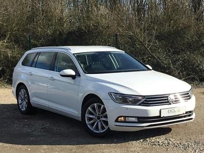 Used VW Passat SE 2015 White Estate