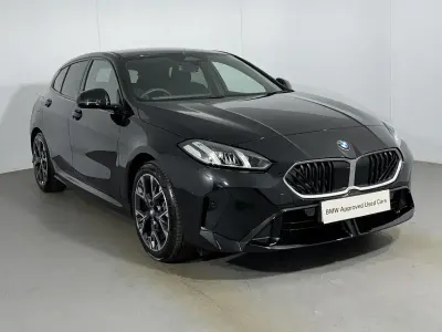 Używany BMW 120 M Sport 168 KM (123 kW) 2025 Czarny Hatchback