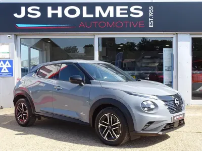 Used Nissan Juke N-Connecta 143 HP (105 kW) 2024 Grey SUV