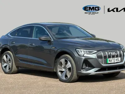 Usado Audi e-tron Sportback S-Line 11 kW (15 HP) 2022 Cinzento SUV