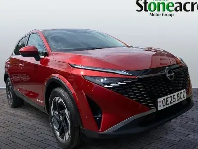Used Nissan Qashqai N-Connecta 190 HP (139 kW) 2025 Red SUV
