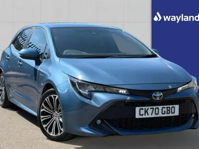 Used Toyota Corolla Design 132 HP (97 kW) 2020 Blue Hatchback
