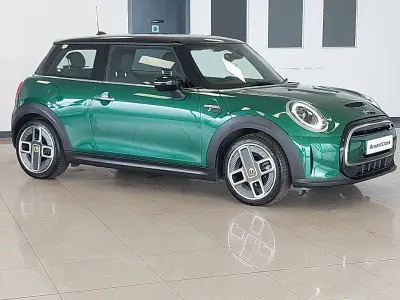 Used Mini Cooper S Level 2 135 kW (184 HP) 2023 Green Hatchback