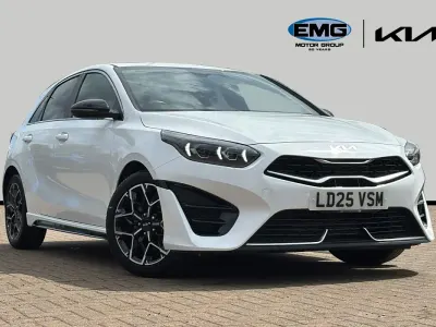 Used Kia Ceed GT GT-Line 138 HP (101 kW) 2025 Fusion white Hatchback