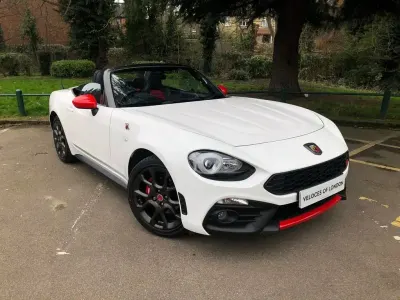 Used Abarth 124 Spider 170 HP (125 kW) 2017 White Cabriolet