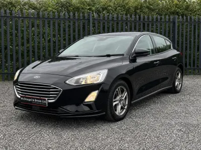 Used Ford Focus Zetec 120 HP (88 kW) 2018 Black Hatchback