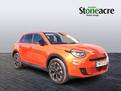 Nowe Fiat 600 La Prima 114 kW (156 KM) 2025 Pomarańczowy SUV