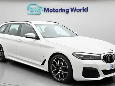 Begagnad BMW 520 M Sport 190 HK (139 kW) 2023 Kombi