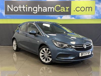 Usado Vauxhall Astra 125 CV (91 kW) 2017 Azul Utilitario