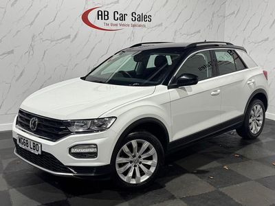 White Used 2018 VW T-Roc SE SUV | £13,299 (Fair price)