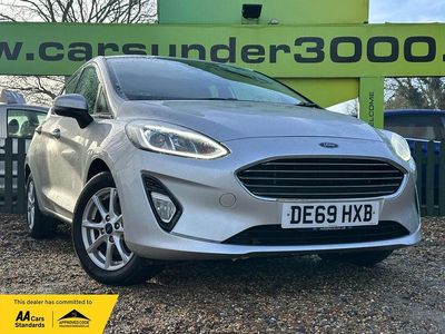 Used Ford Fiesta Zetec 70 HP (51 kW) 2019 Silver Hatchback