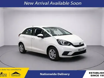 Używany Honda Jazz Hybrid 109 KM (80 kW) 2022 Biały Hatchback
