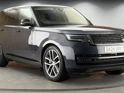 Usado Land Rover Range Rover HSE 460 CV (338 kW) 2024 Azul SUV