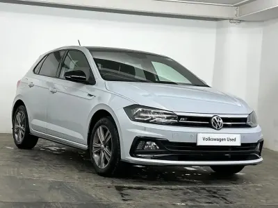 Usado VW Polo R-line 115 HP (84 kW) 2020 Prateado Citadino