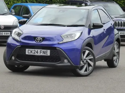 Used Toyota Aygo X 72 HP (52 kW) 2024 Blue SUV