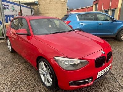 Used BMW 120 Sport Line 2014 Red Hatchback