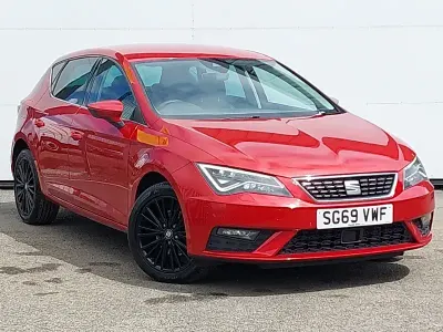 Used Seat Leon XCELLENCE Lux 150 HP (110 kW) 2019 Red Hatchback