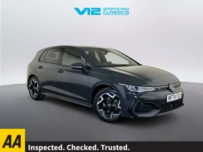 Begagnad VW Golf VIII R-line 150 HK (110 kW) 2024 Grå Halvkombi
