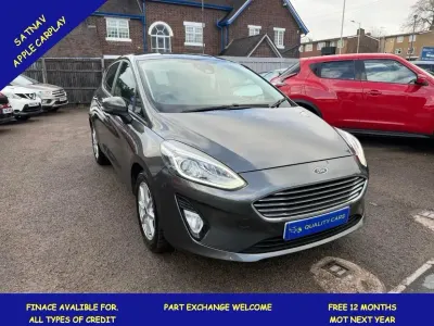 Used Ford Fiesta Zetec 70 HP (51 kW) 2019 Grey Hatchback