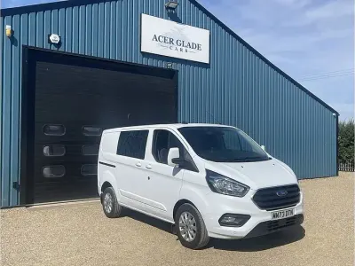 Used Ford Transit Custom Limited 130 HP (95 kW) 2023 White Van