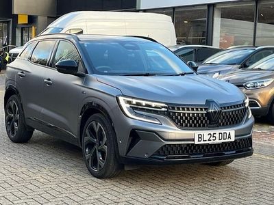 Grey/black Used 2025 Renault Austral Techno Esprit Alpine SUV | £25,194 (Fair price)
