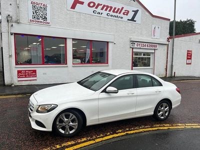 Used Mercedes C200 Executive 136 HP (100 kW) 2015 White Sedan