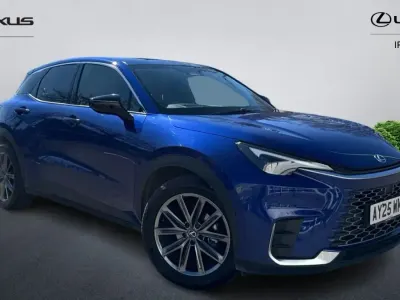 Używany Lexus LBX 136 KM (100 kW) 2025 Niebieski SUV