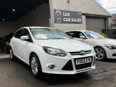 Używany Ford Focus Titanium 2013 Biały Hatchback