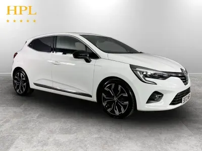 Used Renault Clio V Techno 90 HP (66 kW) 2023 White Hatchback