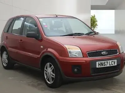 Usado Ford Fusion Zetec 80 CV (58 kW) 2007 Naranja Utilitario