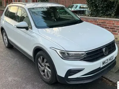 Używany VW Tiguan Life 150 KM (110 kW) 2021 Biały SUV