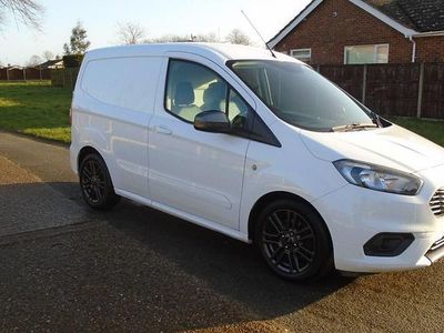Used Ford Transit Sport 100 HP (73 kW) 2018 White Van