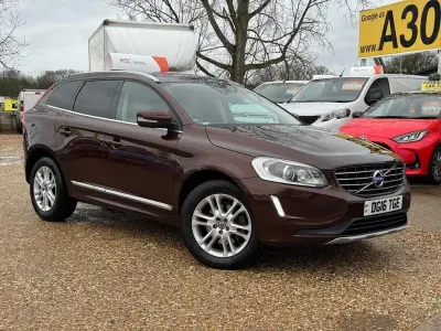 Usado Volvo XC60 SE Lux 220 HP (161 kW) 2016 Castanho SUV