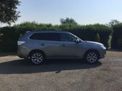 Used Mitsubishi Outlander P-HEV