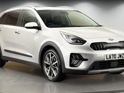 Used Kia Niro 139 HP (102 kW) 2020 Silky silver SUV