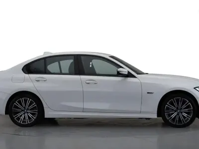 Used BMW 330e