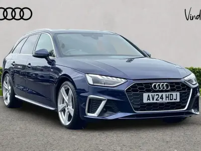 Used Audi A4 S-Line 200 HP (147 kW) 2024 Blue Estate
