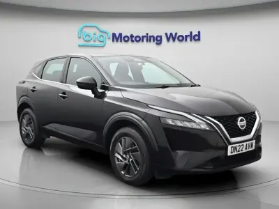 Used Nissan Qashqai Acenta Premium 140 HP (102 kW) 2022 Black SUV