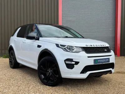 Used Land Rover Discovery Sport HSE Dynamic 180 HP (132 kW) 2017 White SUV