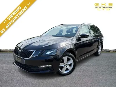 Begagnad Skoda Octavia SE 150 HK (110 kW) 2017 Svart Kombi