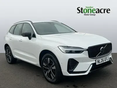 Begagnad Volvo XC60 Plus 345 HK (253 kW) 2026 Vit SUV
