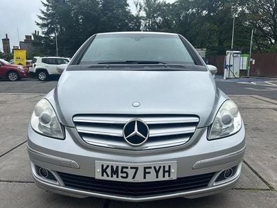 Mercedes B200
