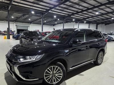 Mitsubishi Outlander P-HEV