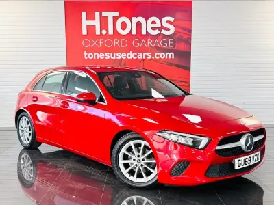 Used Mercedes A180 Executive 136 HP (100 kW) 2019 Red Hatchback